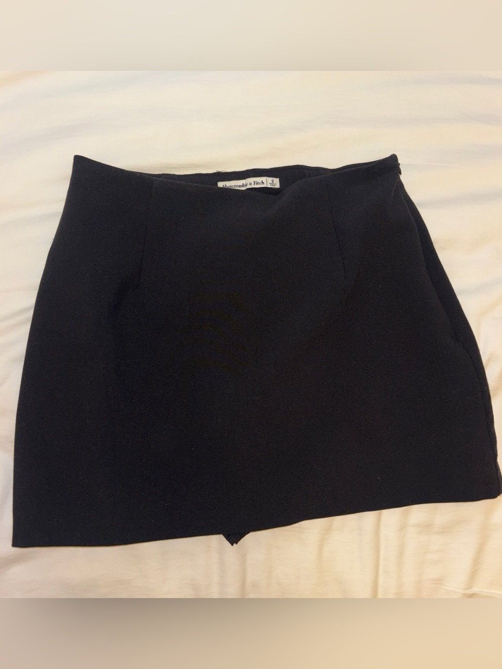 Abercrombie & Fitch Black Mini Skort